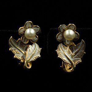 VINTAGE DAMASCENE 5-PETAL FLOWER EARRINGS - JEPMFP1